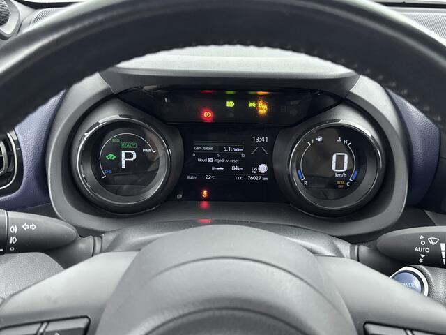 Toyota YARIS 1.5 Hybrid Tokyo Spirit | Panodak | JBL | Parkeersensoren V+A | Stoelverwarming |