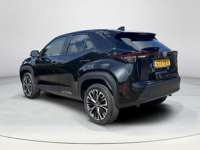 Toyota YARIS Cross 1.5 Hybrid Executive | 360 graden camera | Stoel- en stuurwielverwarming | Navigatie | Elektrische klep |