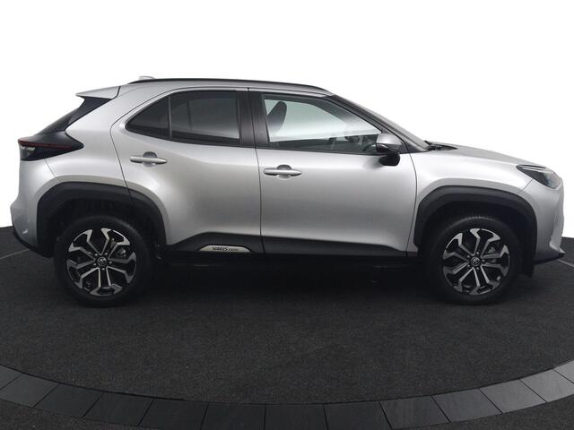 Toyota YARIS Cross 1.5 Hybrid 130 Dynamic | Navigatie | Keyless Entry | Led Verlichting | Achteruitrijcamera | Adaptieve Cruise control |