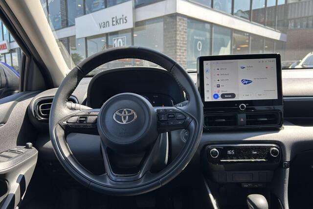 Toyota YARIS 1.5 Hybrid 115 First Edition, LM-velgen, Adaptieve cruise control, Apple Carplay/Android Auto, Camera!
