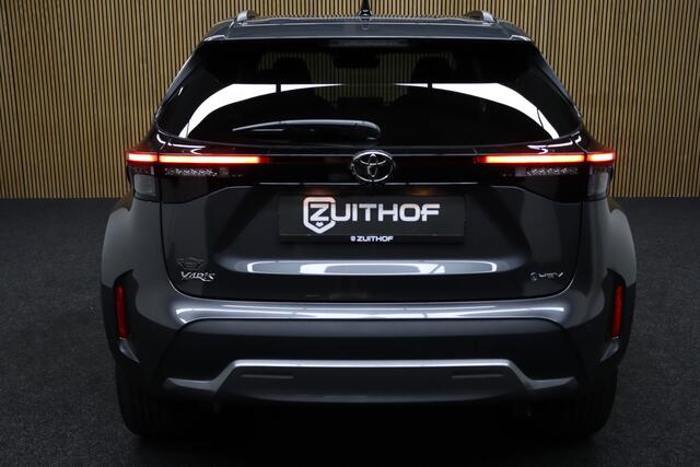 Toyota YARIS Cross 1.5 Hybrid 130 Executive | Adaptive-cruise | Camera | Clima | Navigatie | Stoel & Stuurverwarming | Elek. Achterklep | Apple Carplay & Android Auto | Parkeersensoren V+A | Keyless | Dodehoekdetectie