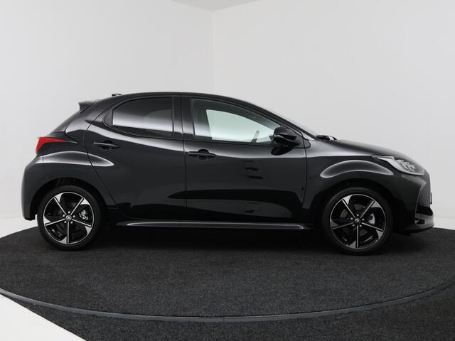 Toyota YARIS 1.5 Hybrid 130 Executive | Apple Carplay & Android Auto | Parkeercamera | * Actie Q3!