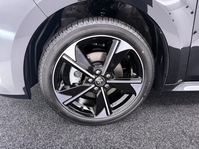Toyota YARIS 1.5 Hybrid 130 Executive | Apple Carplay & Android Auto | Parkeercamera | * Actie Q3!