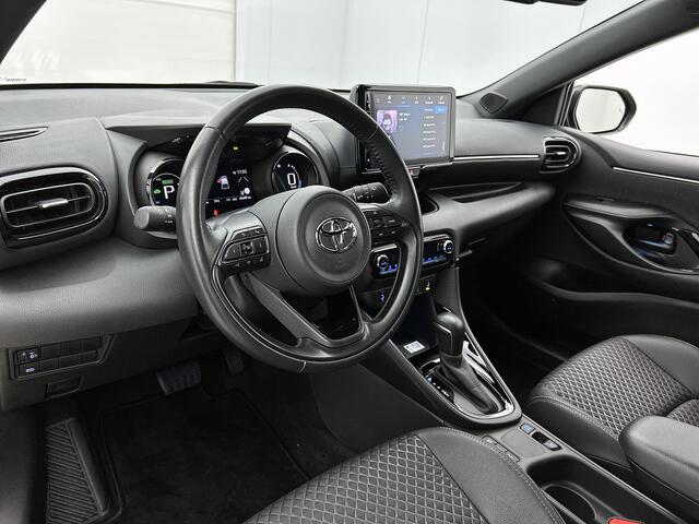 Toyota YARIS 1.5 Hybrid Executive | Parkeersensoren | Sportstoelen |