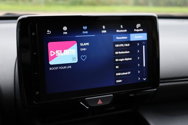 Toyota YARIS Cross 1.5 Hybrid Explore, Trekhaak, Apple Carplay / Android Auto, climate control.