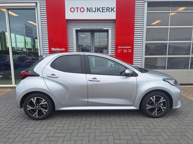Toyota YARIS 1.5 Hybrid 115 Dynamic met Comfort Pack
