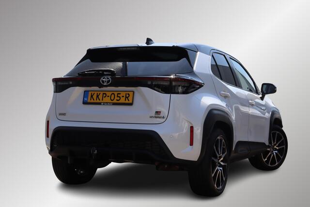 Toyota YARIS Cross 1.5 Hybrid GR Sport, Panodak, Trekhaak