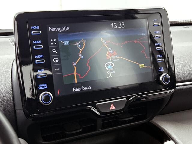 Toyota YARIS Cross 1.5 Hybrid Active + | Dodehoek detectie | Stoelverwarming | Parkeersensoren voor+achter | Keyless Entry/Start | Navigatie | Apple CarPlay/Android Auto | Cruise Control Adaptive |