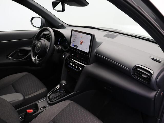Toyota YARIS Cross 1.5 Hybrid 115 Dynamic | Stoelverwarming | Stuurwielverwarming | Apple Carplay & Android Auto |
