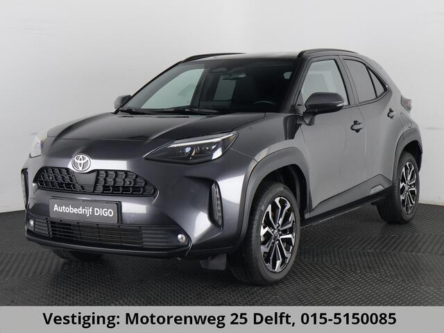 Toyota YARIS Cross 1.5 HYBRIDE DYNAMIC LUXURY GARANTIE TOT 2035 CLOUD NAVIGATIE . PARKEERSENSOREN VOOR & ACHTER . STOEL/STUUR VERWARMING .
