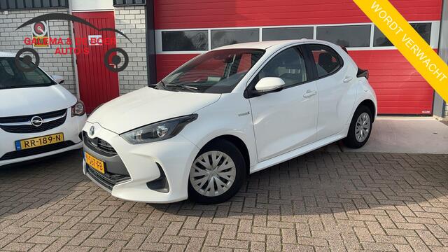 Toyota YARIS 1.5 Hybrid Active CAMERA / CARPLAY / ACC / CLIMA / BLUETOOTH / NL-AUTO