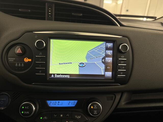 Toyota YARIS 1.5 Hybrid Active, Camera! Navigatie! VERWACHT!!