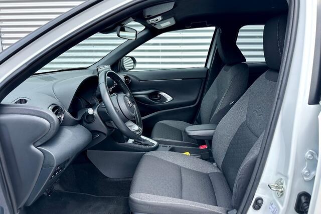 Toyota YARIS Cross 1.5 Hybrid Dynamic / Winter-Pakket / Navi