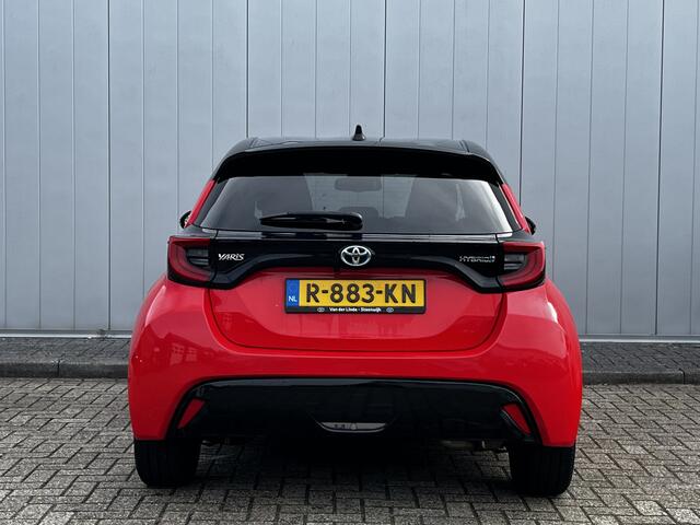 Toyota YARIS 1.5 Hybrid Executive Carplay Android auto Stoelverwarming Dealer onderhouden