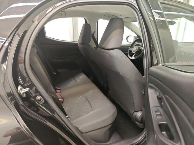 Toyota YARIS 1.5 Hybrid 115 Active, 1e Eig! Camera! Carplay! Lm Velgen! VERWACHT!!