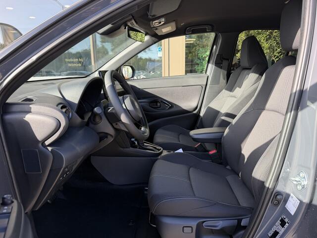 Toyota YARIS Cross 1.5 Hybr 130 First | Comfort Pack | Uit Voorraad Leverbaar |