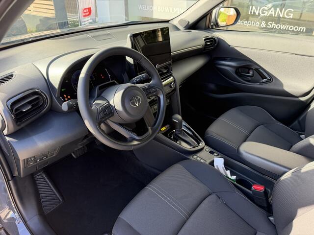 Toyota YARIS Cross 1.5 Hybr 130 First | Comfort Pack | Uit Voorraad Leverbaar |
