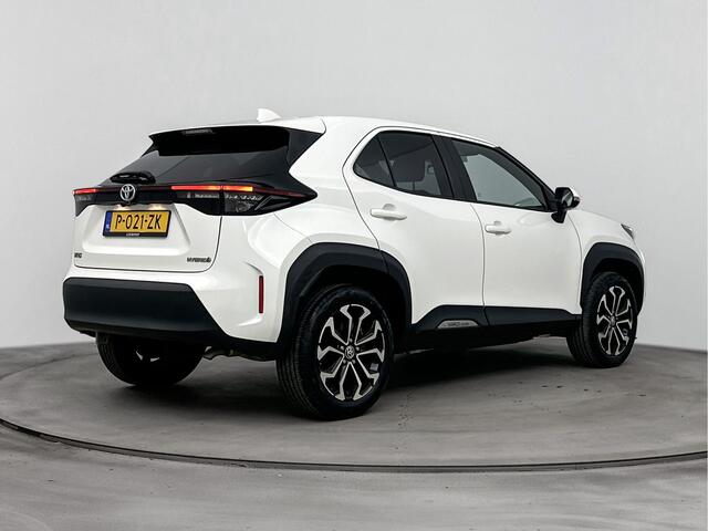 Toyota YARIS Cross 1.5 Hybrid First Edition | Dealer onderhouden | Navigatie | Apple CarPlay/Android Auto | Cruise Control Adaptive | Achteruitrijcamera | Bluetooth |
