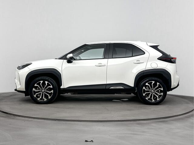 Toyota YARIS Cross 1.5 Hybrid First Edition | Dealer onderhouden | Navigatie | Apple CarPlay/Android Auto | Cruise Control Adaptive | Achteruitrijcamera | Bluetooth |