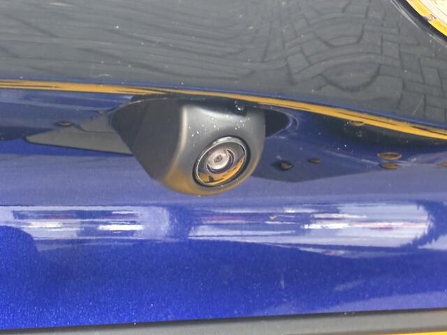 Toyota YARIS 1.5 Hyb. 130 Executive | Panoramadak | JBL | Blindspot