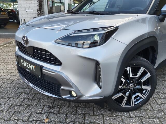 Toyota YARIS Cross 1.5 Hybrid 130 Executive | Sensoren v/a | El. Acterklep | Half Leder