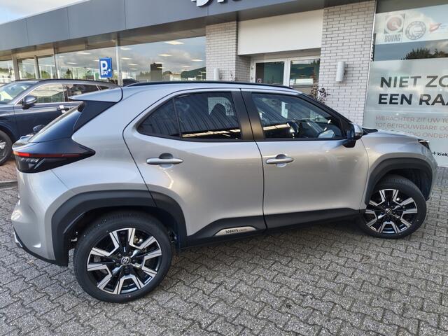 Toyota YARIS Cross 1.5 Hybrid 130 Executive | Sensoren v/a | El. Acterklep | Half Leder