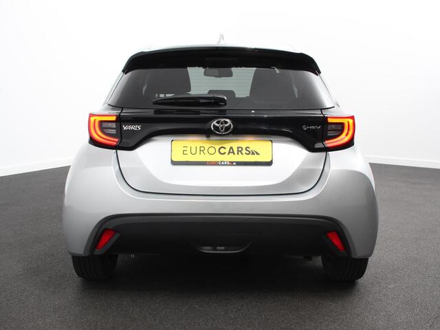 Toyota YARIS 1.5 Hybrid Dynamic Automaat Climate control Cruise control adaptieve LED Achteruitrijcamera Lane assist Apple Carplay / Android Auto