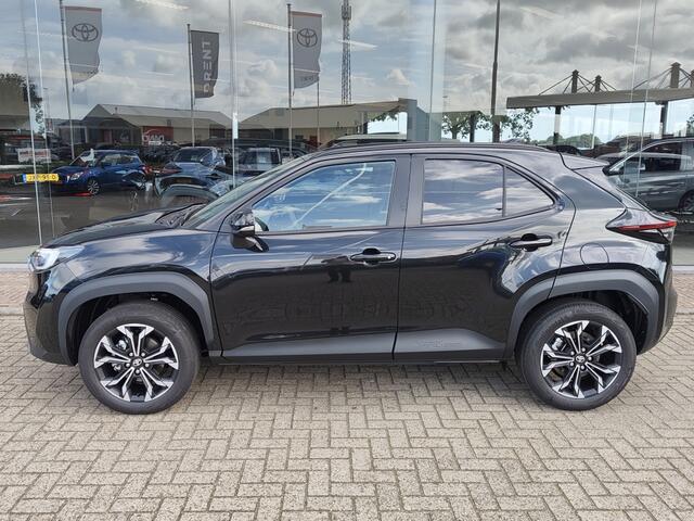 Toyota YARIS Cross 1.5 Hybrid 130 First Edition | Comfort Pack | Sensoren v/a | Stoelverw