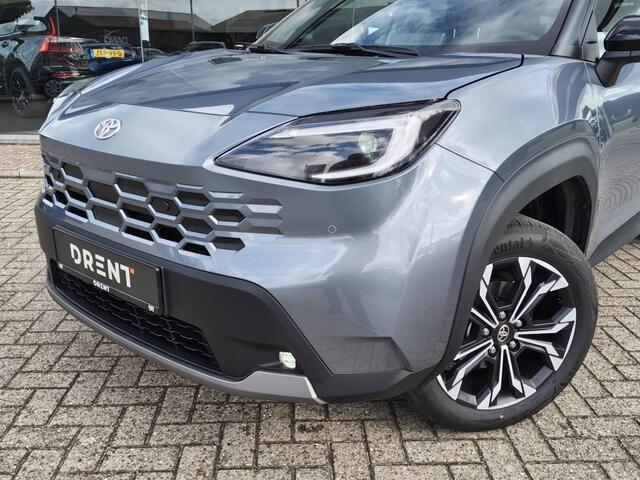 Toyota YARIS Cross 1.5 Hybrid 130 First Edition | Comfort Pack | Sensoren v/a | Stoelverw