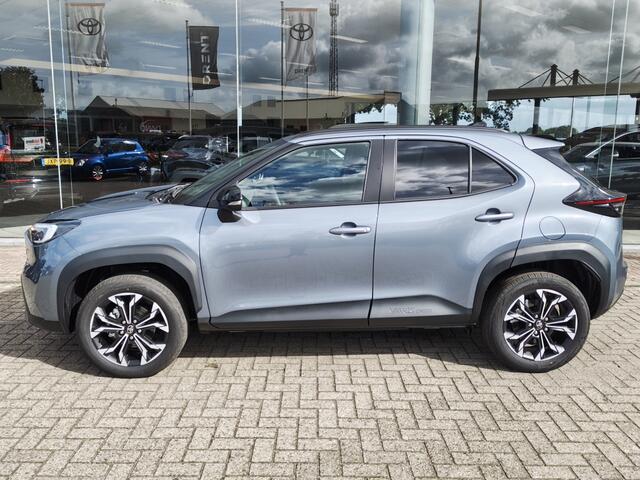 Toyota YARIS Cross 1.5 Hybrid 130 First Edition | Comfort Pack | Sensoren v/a | Stoelverw