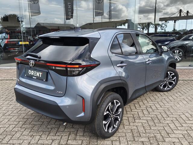Toyota YARIS Cross 1.5 Hybrid 130 First Edition | Comfort Pack | Sensoren v/a | Stoelverw