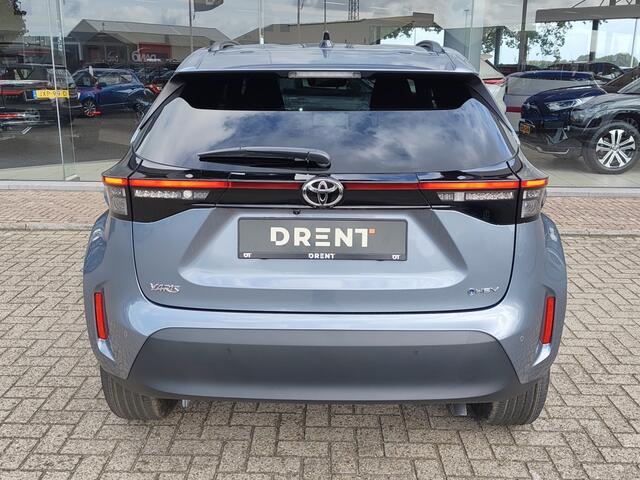 Toyota YARIS Cross 1.5 Hybrid 130 First Edition | Comfort Pack | Sensoren v/a | Stoelverw