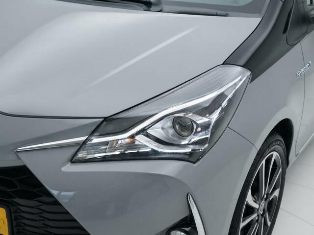 Toyota YARIS 1.5 Hybrid Bi-Tone