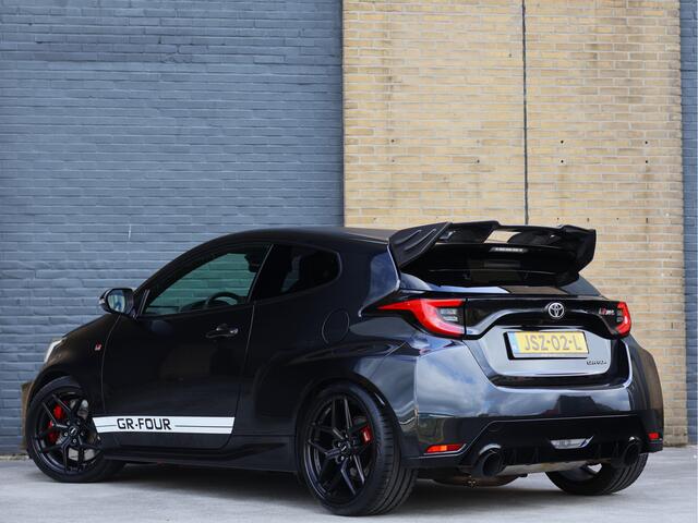 Toyota YARIS 1.6 GR Performance | Akrapovic | Milltek | KW V4 Clubsport | Eventuri | Uniek |