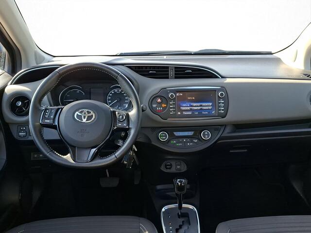Toyota YARIS 1.5 Hybrid Active trekhaak | NL dealeronderhouden |