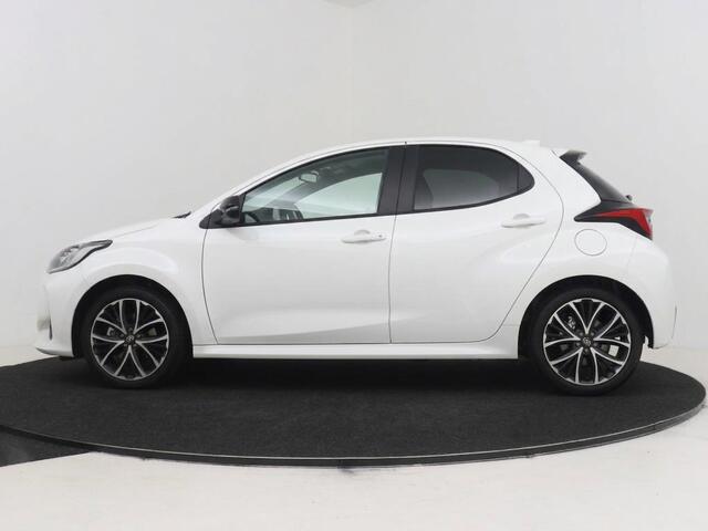 Toyota YARIS 1.5 Hybrid 115 Dynamic | Comfort pack | Apple CarPlay / Android Auto (Navigatie) |