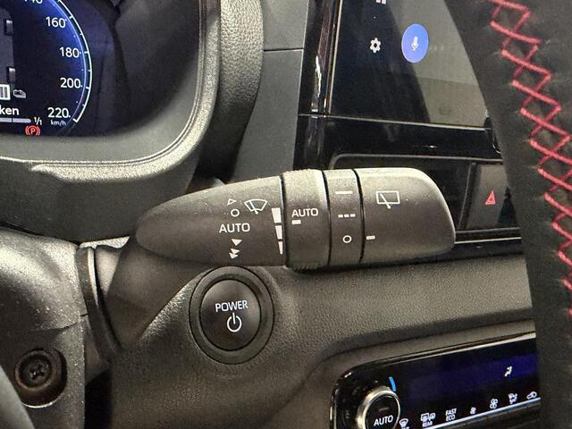 Toyota YARIS 1.5 Hybrid 130 GR SPORT PLUS Parkeersensoren V+A, Keyless, Stoel- & Stuurverwarming, Dodehoekdetectie