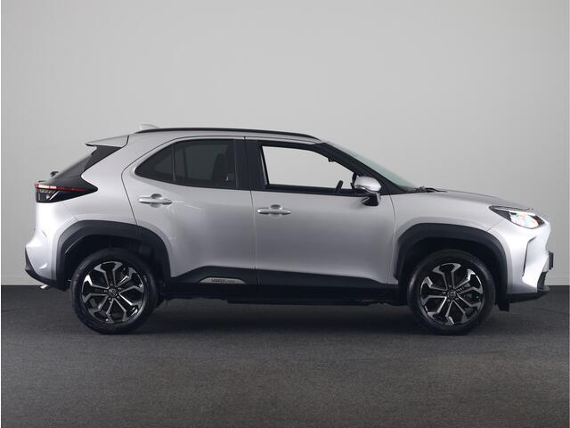 Toyota YARIS Cross 1.5 Hybrid 115 Dynamic | Stuur-Stoelverwarming | Parkeersensoren | Apple Carplay-Android Auto |