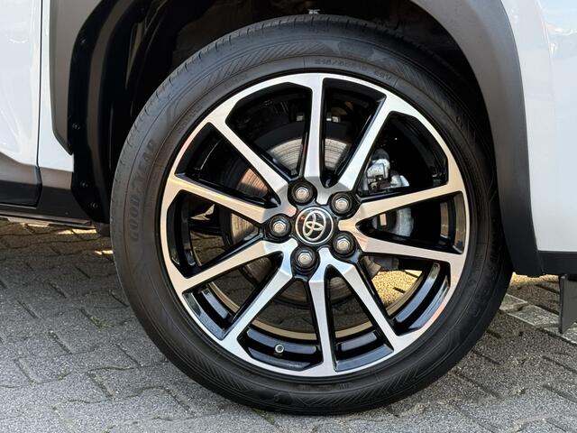 Toyota YARIS Cross 1.5 Hybrid GR Sport | Trekhaak | JBL | HUD | ACC | 18 inch