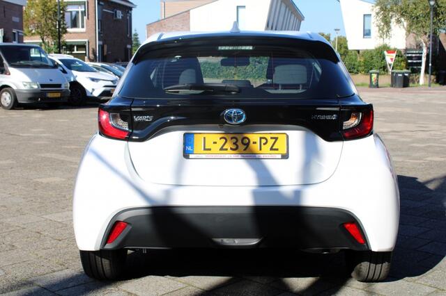 Toyota YARIS 1.5 Hybrid Active – foto 3