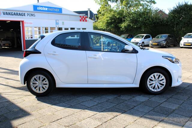 Toyota YARIS 1.5 Hybrid Active – foto 4