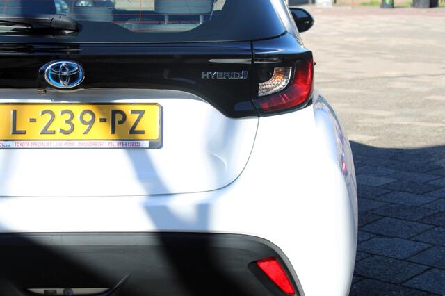 Toyota YARIS 1.5 Hybrid Active – foto 9
