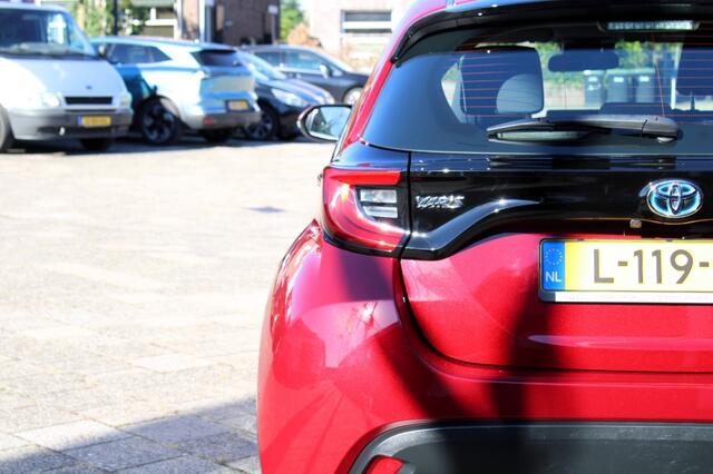 Toyota YARIS 1.5 Hybrid Dynamic – foto 8