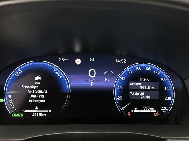 Toyota YARIS 1.5 Hybrid 130 pk Executive Automaat | Parkeersensoren | Stoelverwarming | Stuurverwarming |