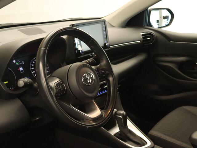 Toyota YARIS 1.5 Hybrid Active - ACHTERUITRIJCAMERA - CLIMATE CONTROL - APPLE CARPLAY/ANDROID AUTO - BLUETOOTH TELEFOON VOORBEREIDING - ADAPTIEVE CRUISE CONTROL - RADIO - LICHTMETALEN VELGEN