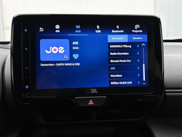 Toyota YARIS Cross 1.5 Hybrid Adventure | Trekhaak |