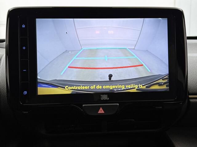 Toyota YARIS Cross 1.5 Hybrid Adventure | Trekhaak |