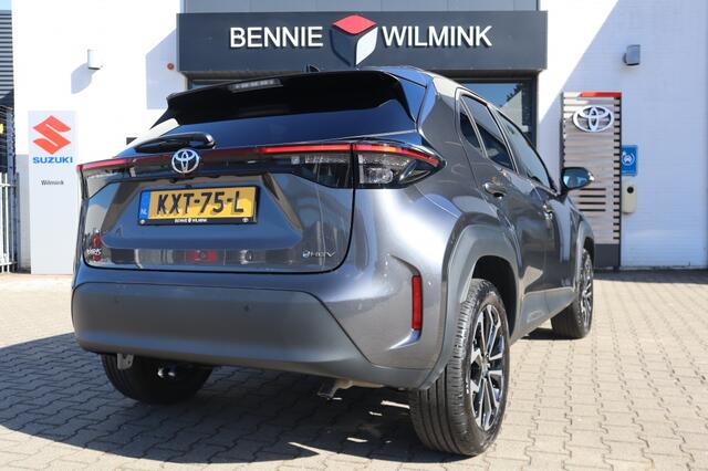 Toyota YARIS Cross 1.5 Hybrid 115 Dynamic Parkeersensoren | Stuur en stoelverwarming