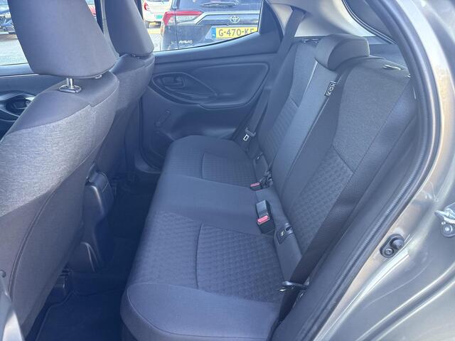 Toyota YARIS 1.5 Hybrid 115 Comfort **APPLE CARPLAY/ ADAPTIVE CRUISE CONTROL/ CLIMATE CONTROL**