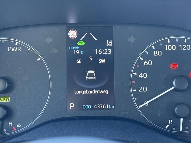 Toyota YARIS 1.5 Hybrid 115 Comfort **APPLE CARPLAY/ ADAPTIVE CRUISE CONTROL/ CLIMATE CONTROL**